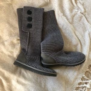 Classic Cardy Uggs size 8